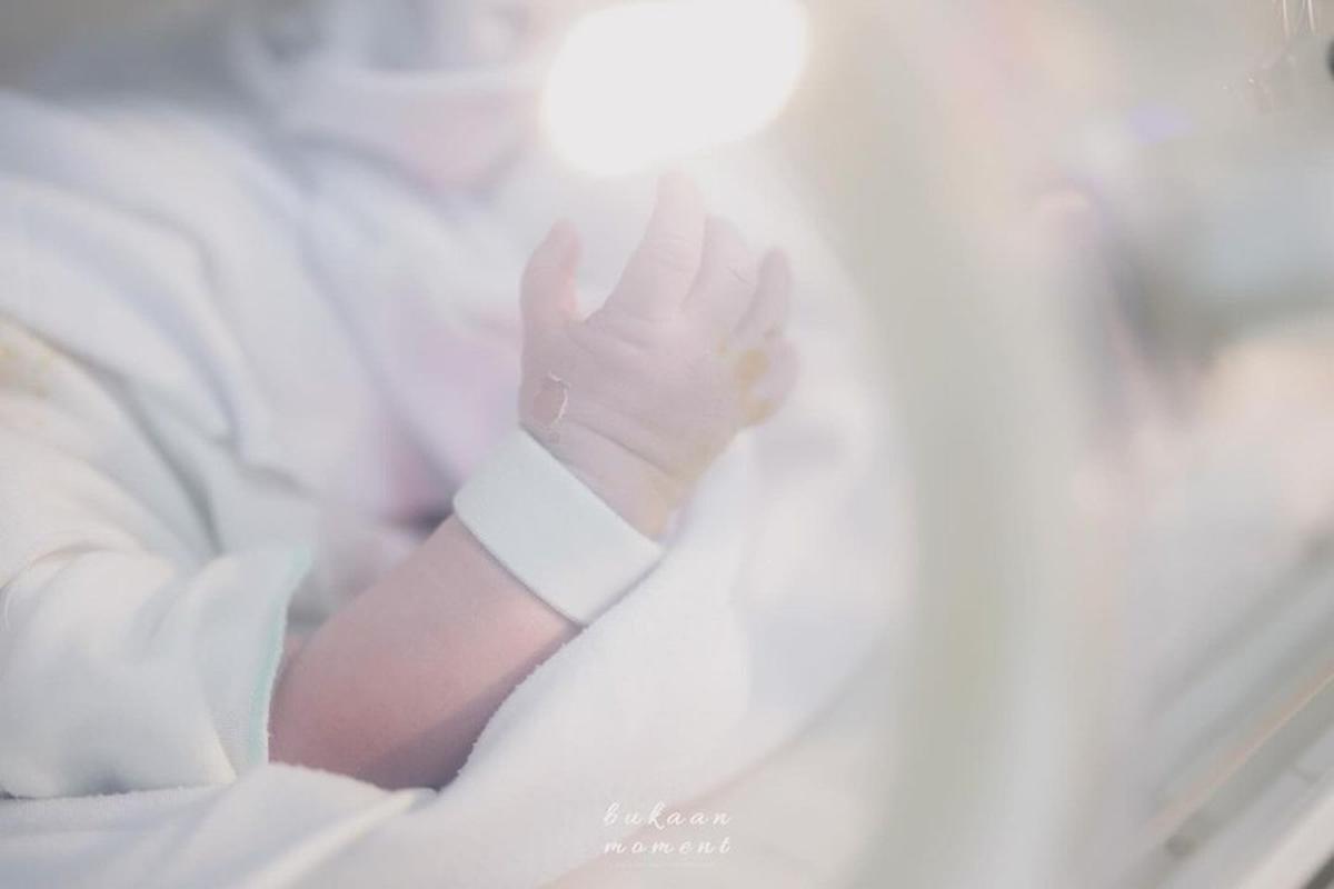 Sang Anak Diberi Panggilan Nama Vivi