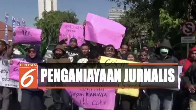 Para jurnalis meminta agar oknum polisi yang terlihat jelas menganiaya wartawan di Makassar bisa diadili.