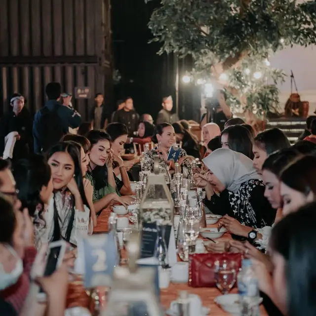 Momen buka bersama alumni Puteri Indonesia