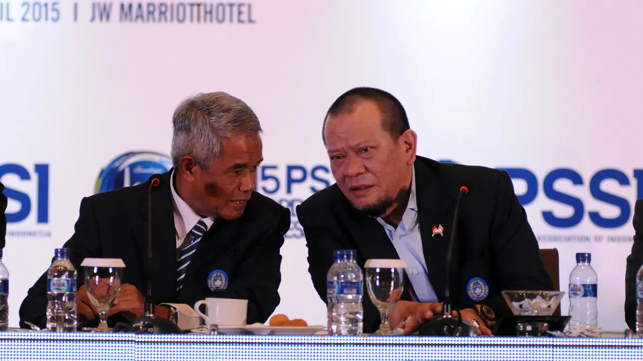 La Nyalla Mattalitti Resmi Pimpin PSSI