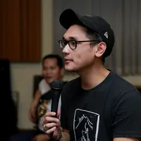 Afgan di sesi latihan menjelang Konser 'Sides'. (Adrian Putra/Bintang.com)
