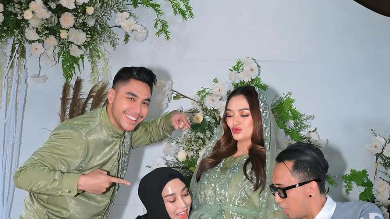 9 Potret Reza Gladys Hadiri Syukuran 4 Bulan Kehamilan Siti Badriah & Krisjiana, Beri Doa Baik untuk Adik Ipar