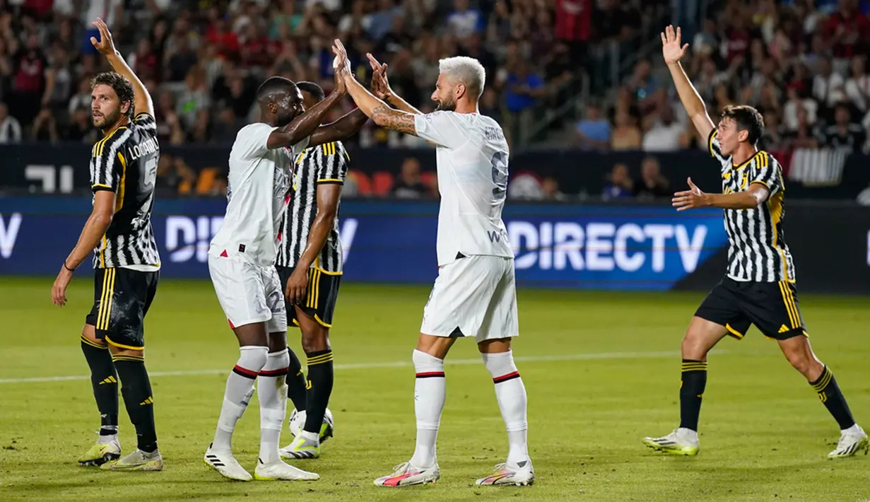 Di awal babak kedua saat laga baru berjalan tiga menit Juventus berhasil menyamakan skor 2-2 lewat gol Daniele Rugani. (AP Photo/Ashley Landis)