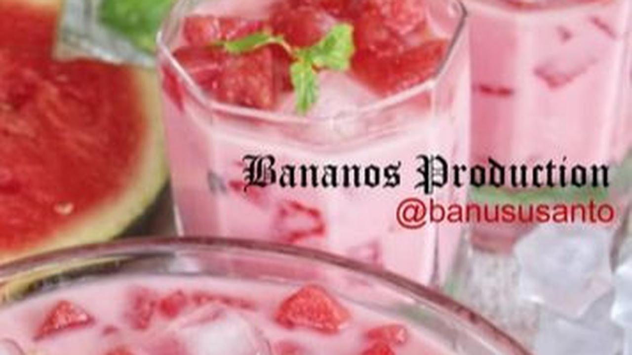 2. Resep Minuman Es Segar: Es Semangka Susu<br>