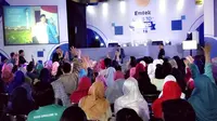 Talkshow Ridwan Kamil di Emtek Goes to Campus 2016 di IPB, Bogor, Jawa Barat pada 3-4 Juni memberikan wejangan kepada generasi muda.