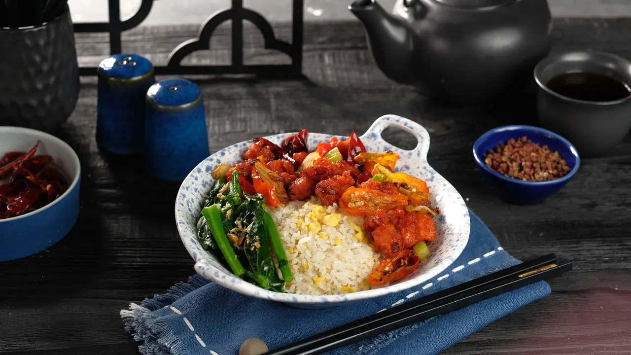 Menu Shredded Beef Szechuan Style di Happy Chappy