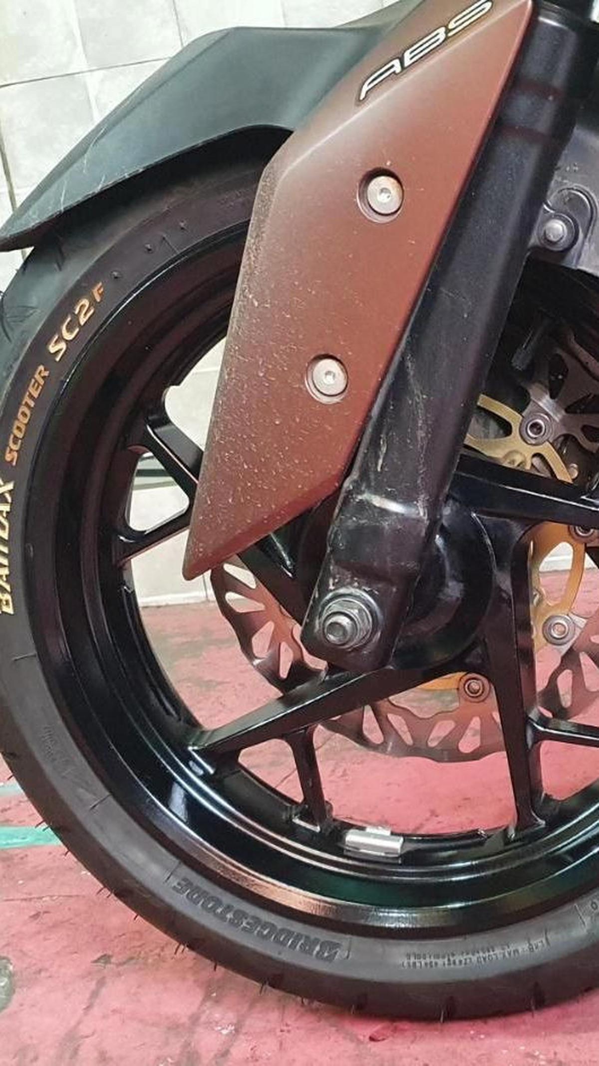 Motor matik mengeluarkan suara jeduk disebabkan oleh faktor-faktor tertentu