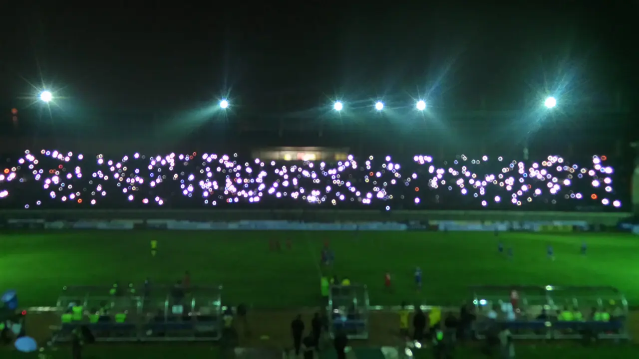 Stadion si Jalak Harupat