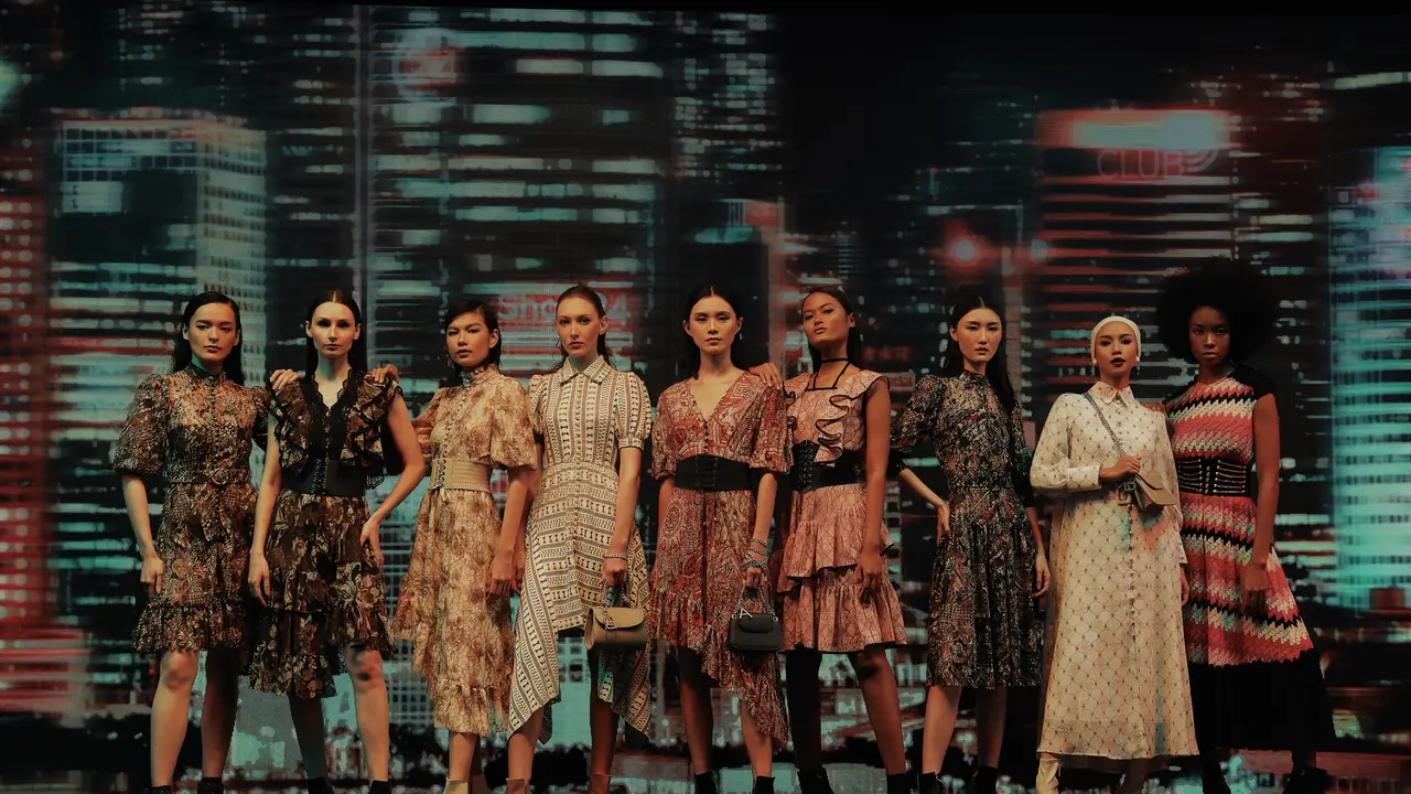 "Nocturnal Hours" koleksi terbaru dari lini Barli Asmara pret-a-porter dalam rangka merayakan ulang tahun sang desainer