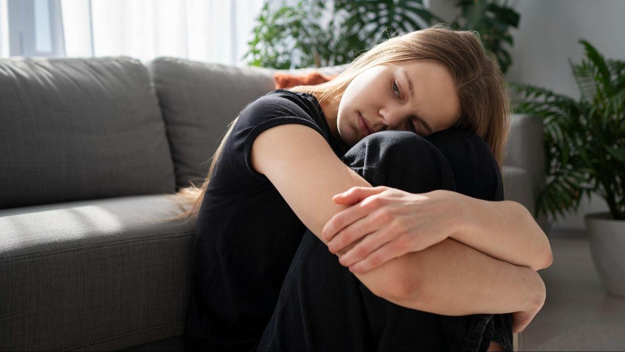 8 Bad Habits That Can Ruin Your Mental Health