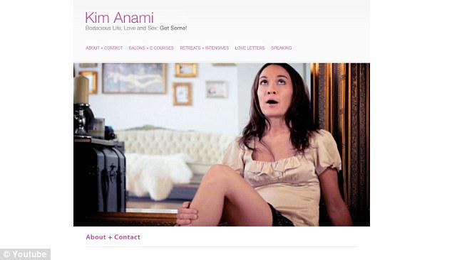 Kim Anami bilang, angkat beban dengan Miss V bikin seks makin greng | Photo copyright Dailymail.co.uk