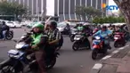 Gubernur Djarot Saiful Hidajat menegaskan semua opsi terus dipikirkan termasuk pelarangan hanya pada jam sibuk.
