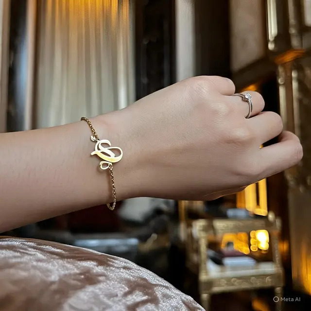 Model Gelang Inisial Nama