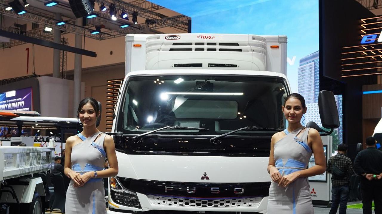 Penjualan Mitsubishi eCanter yang Canggih