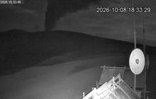 Jangan Mendekat, Anak Krakatau Erupsi Lagi Hampir 5 Menit