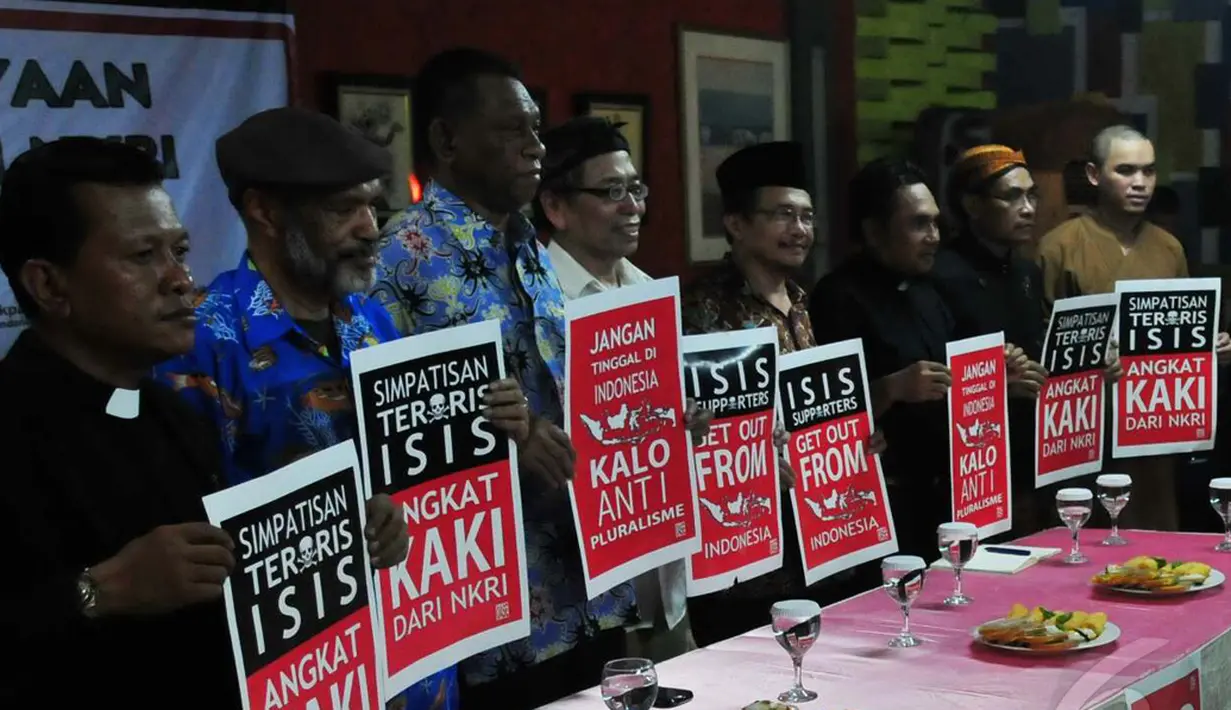 Sejumlah tokoh agama menolak keberadaan Islamic State of Iraq and Syria (ISIS) di Indonesia (Liputan6.com/Johan Tallo)