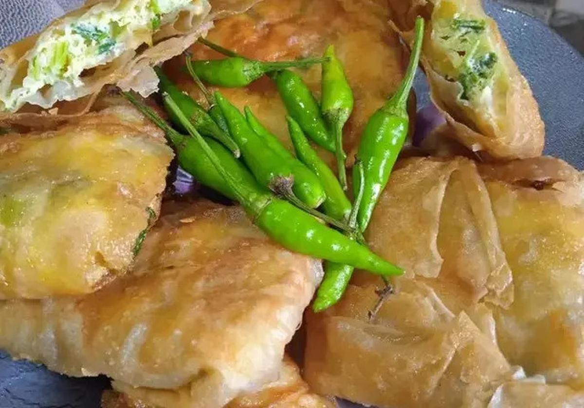 7 Resep Martabak Telur Lezat untuk Sajian Spesial di Rumah, Mudah Dibuat