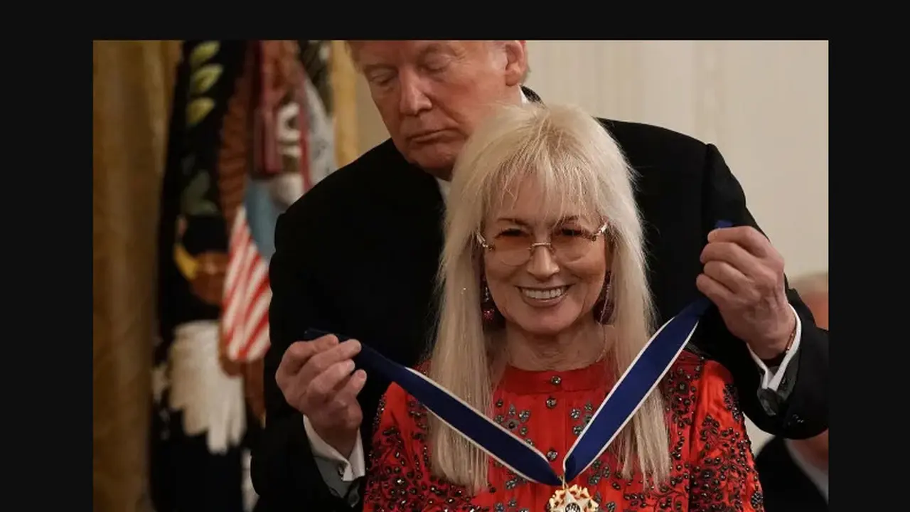 Presiden AS Donald Trump dan orang terkaya di Israel, Miriam Adelson.