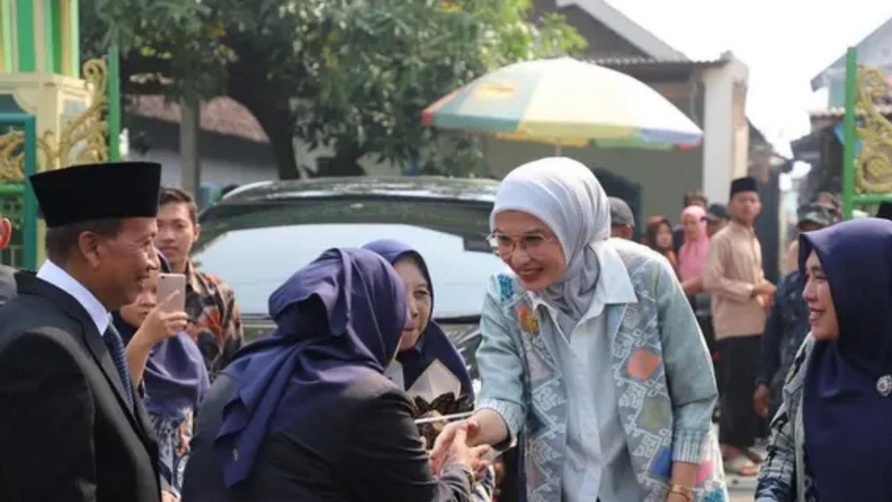 Gaya Outer Arzeti Bilbina