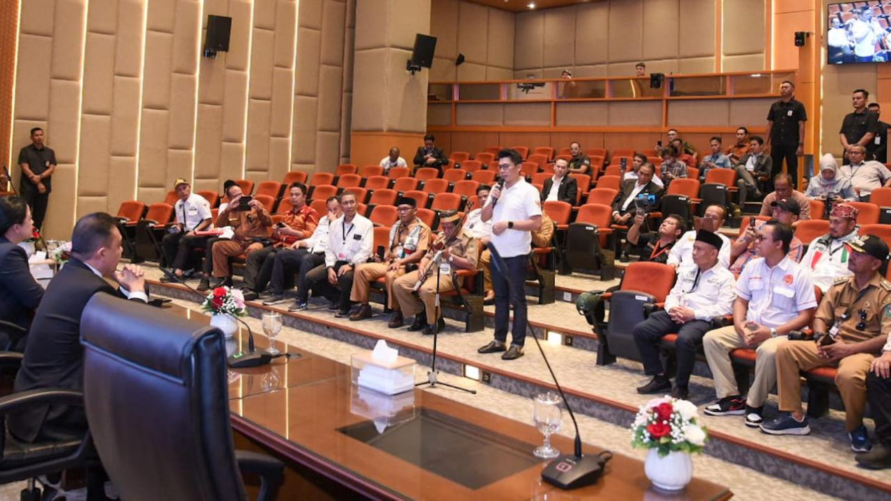 "Pemerintah juga mengajukan satu pasal untuk perubahan dan ada dua pasal baru usulan pemerintah," kata Tito.