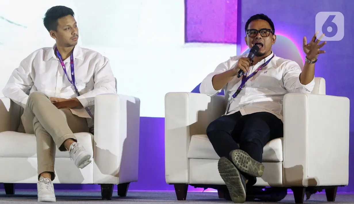 Dalam konferensi ini, peserta membahas bagaimana teknologi, khususnya kecerdasan buatan atau Artificial Intelligence (AI), dapat memberikan dampak positif bagi bisnis di masa depan. (Liputan6.com/Angga Yuniar)