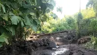 Banjir Lahar Dingin Gunung Lewotobi Bikin 6 Desa Terisolasi