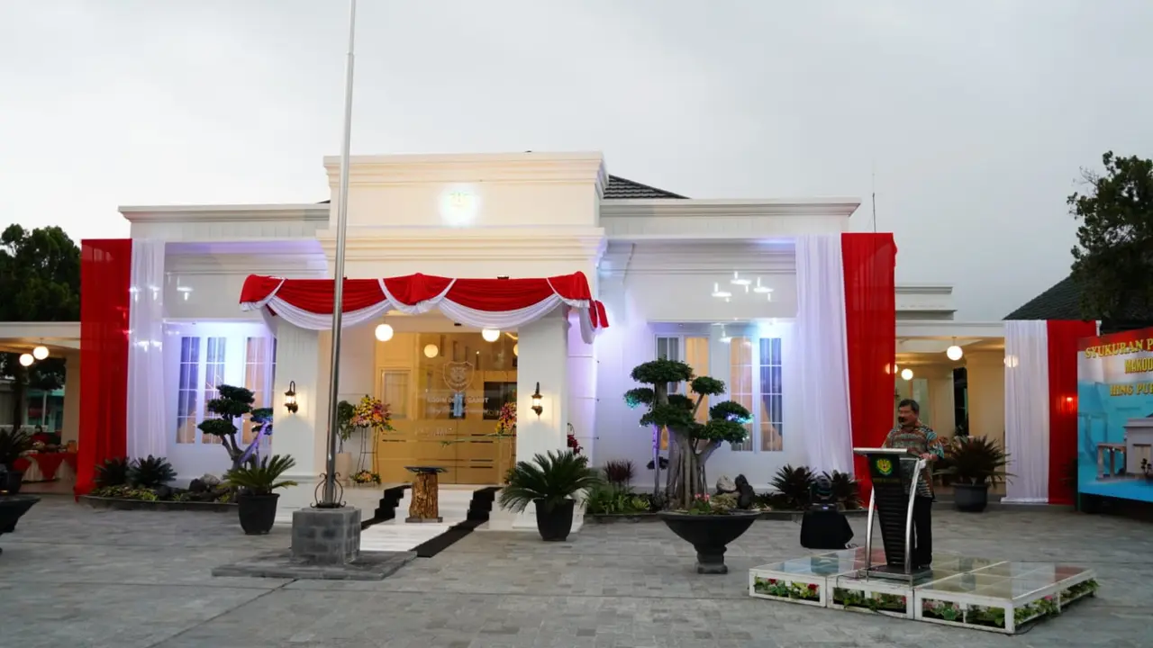 Gedung Kodim 0611 Garut, Jawa Barat nampak asri setelah dilakukan pemugaran secara total tahun lalu hingga diresmikan Bupati Garut beberapa waktu lalu.