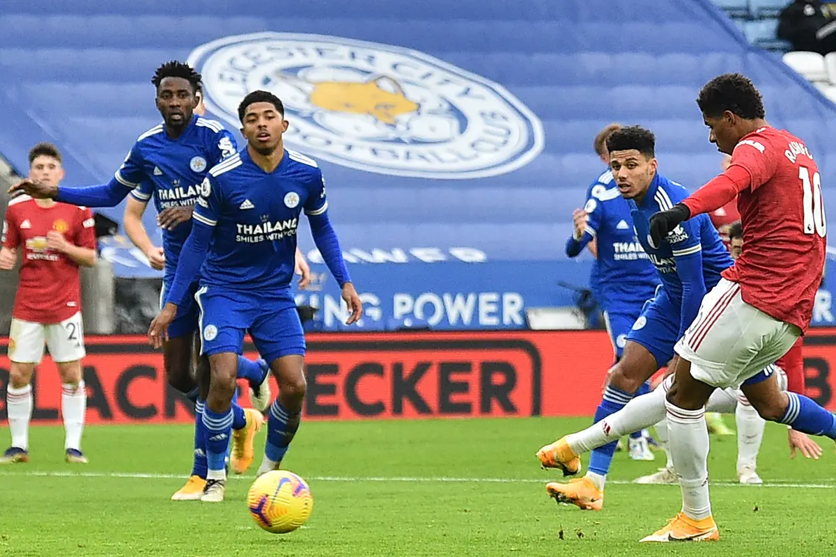 Foto Liga Inggris: Jamie Vardy Gagalkan Kemenangan Manchester United di Markas Leicester City