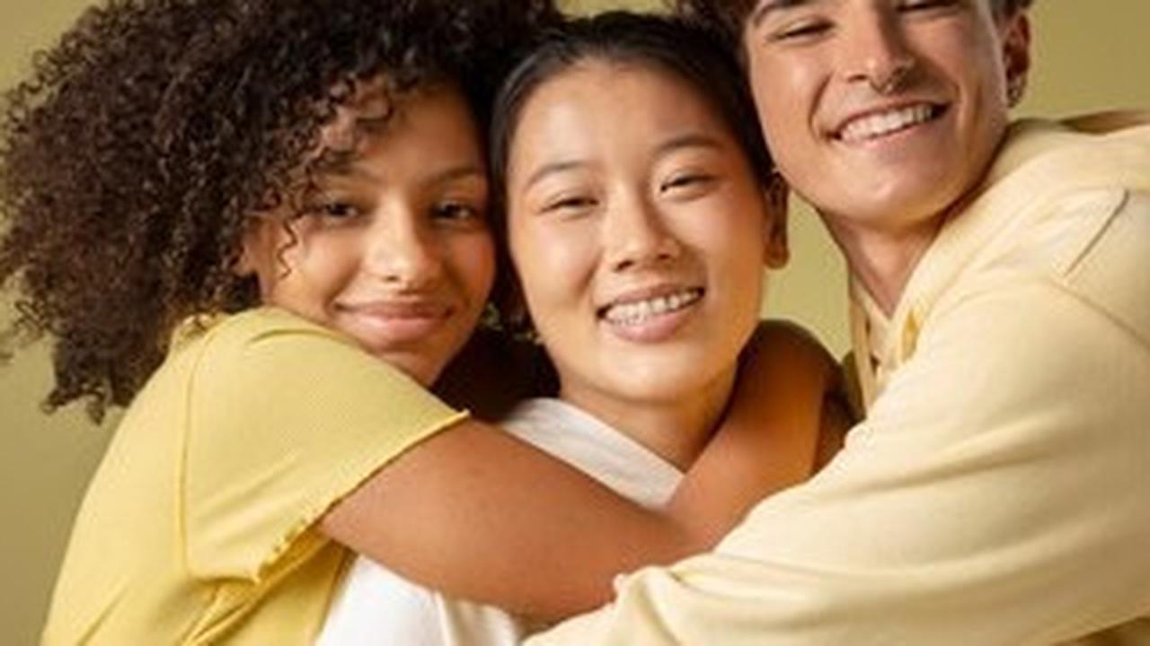 Tanggal 3 Desember Memperingati Apa? Perayaan Hari Difabel Sedunia hingga Hari Berpelukan untuk Tingkatkan Kasih Sayang
