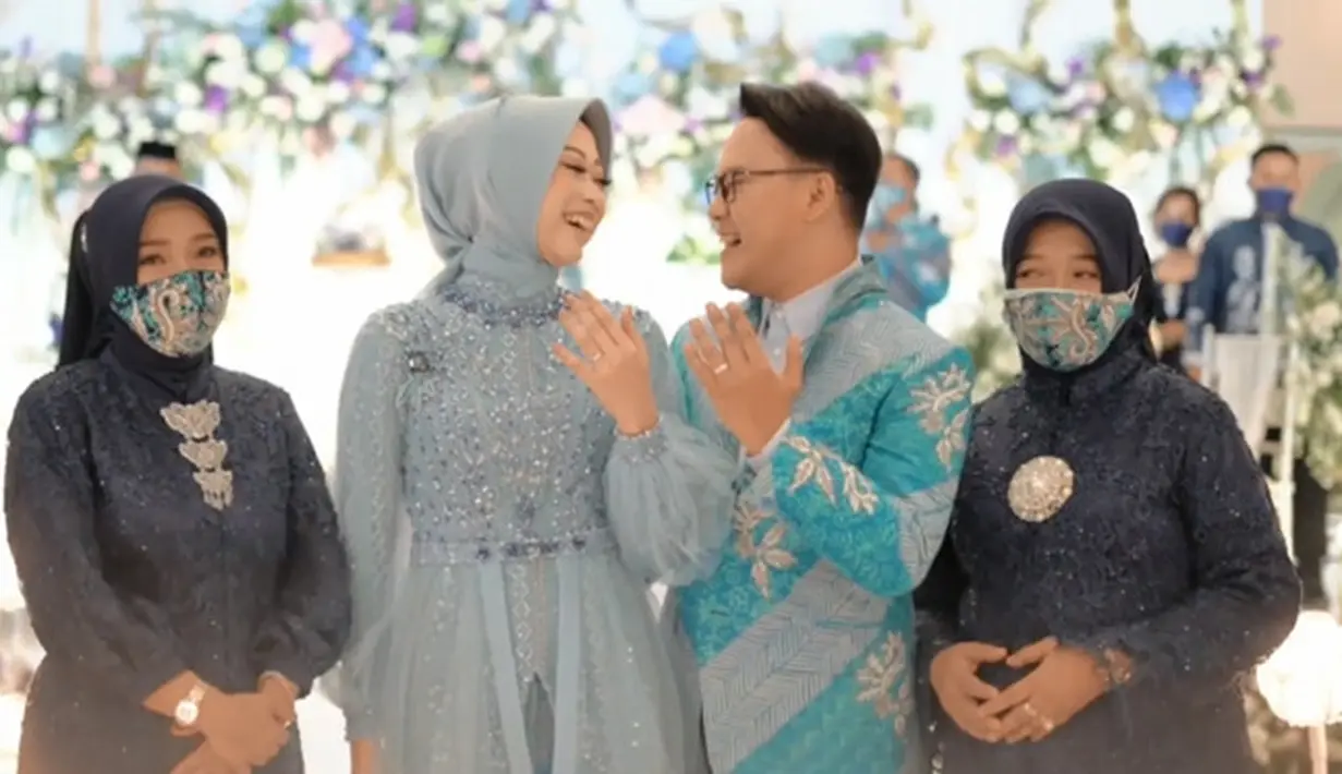 Hemas Nura dan Danang DA (Instagram/thecaramelz)