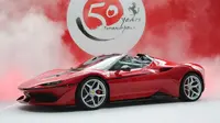 Ferrari J50 Limited Edition diperkenalkan di Jepang (Carscoops)