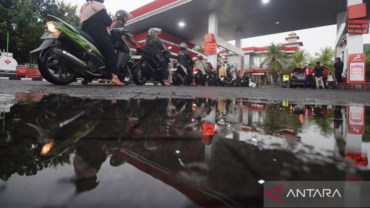 Pengamat: Percepatan Kendaraan Listrik Mendesak untuk Redam Lonjakan Harga Minyak Global