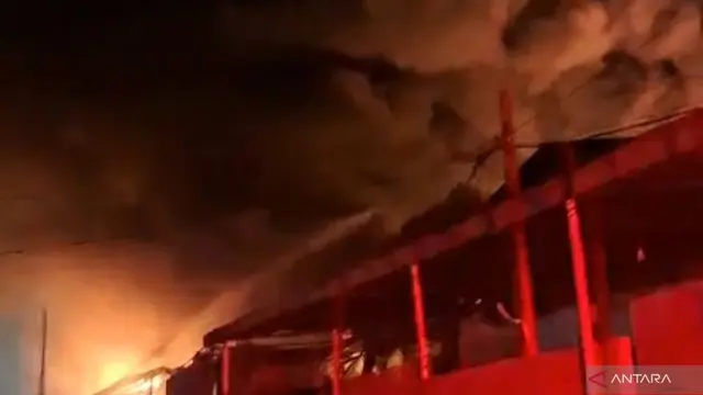 Kebakaran di Pergudangan Miami, Jalan Rawa Melati A, Kalideres
