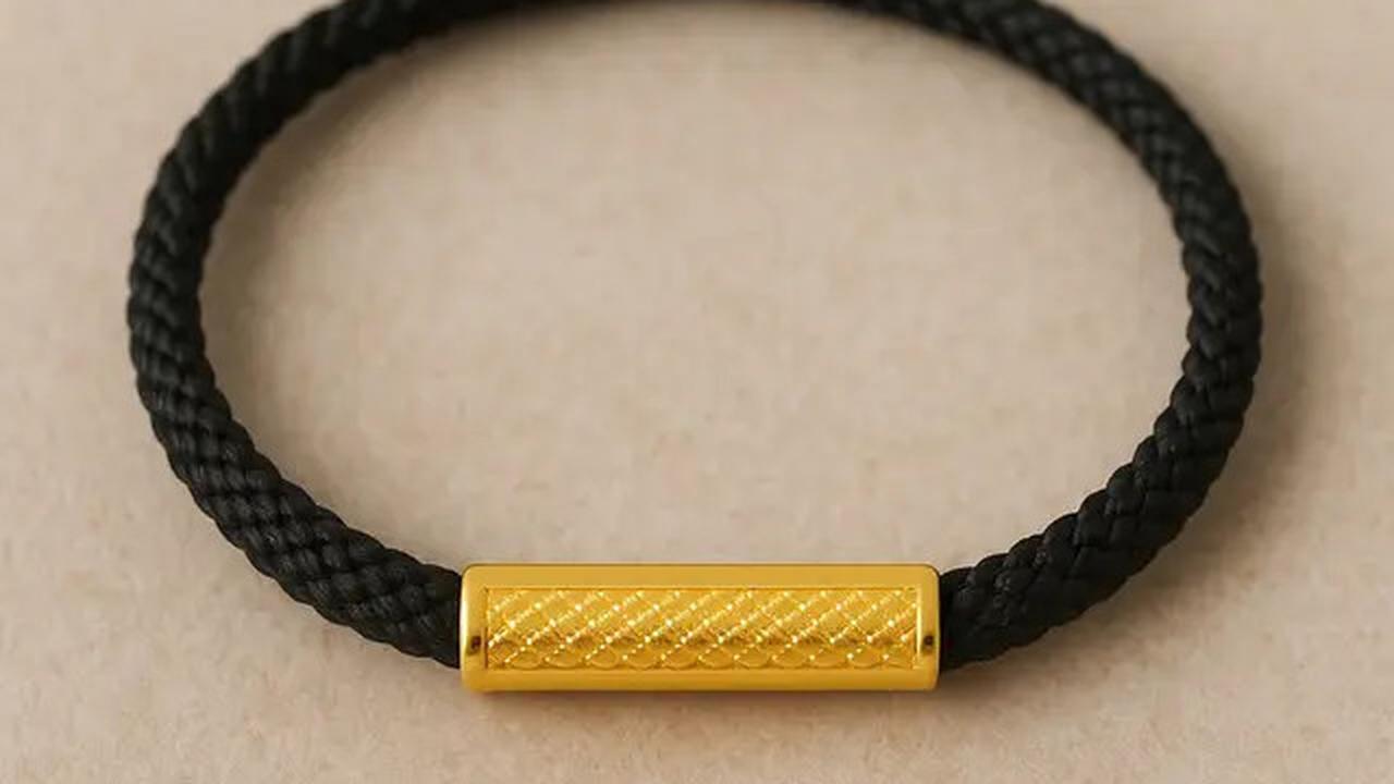7 Tren Gelang Emas Tali 24 Karat Desain Minimalis yang Lagi Hits 2025