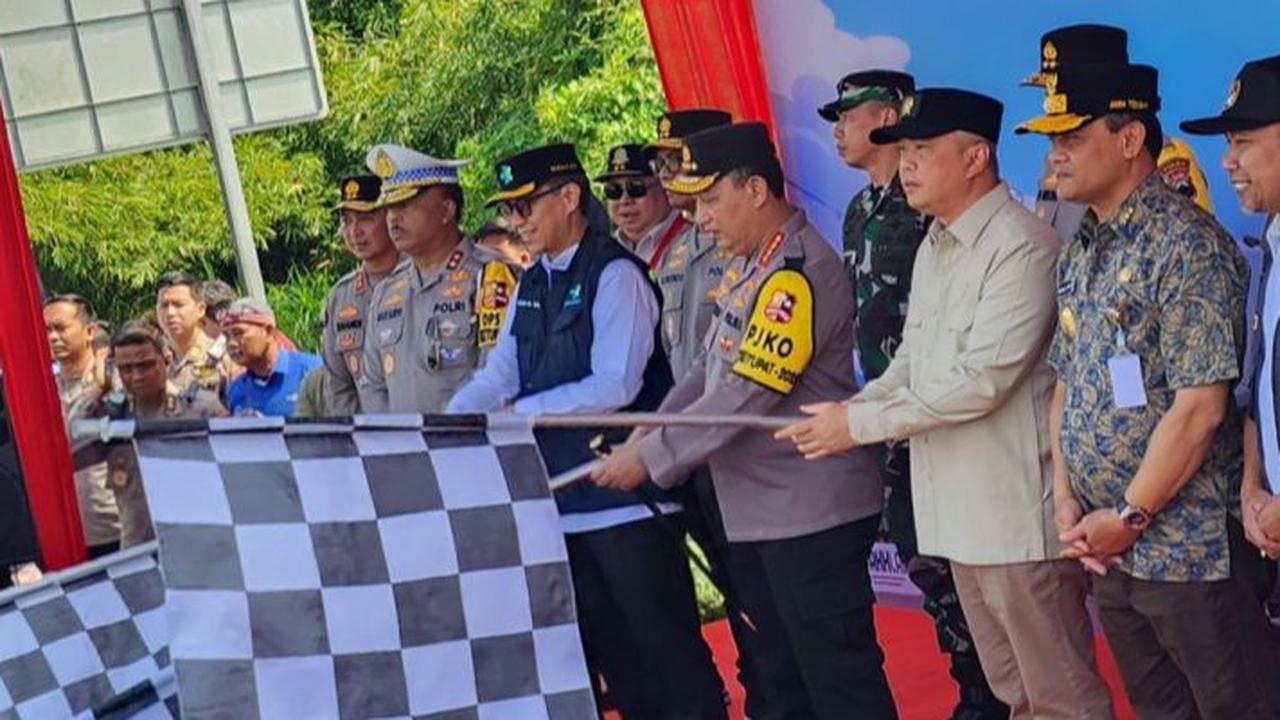 Puncak Arus Balik, Kapolri Buka One Way Nasional GT Kalikangkung hingga GT Cikatama