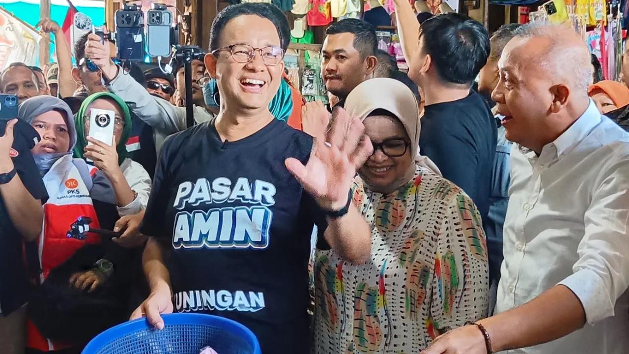 "Hanya yang punya uang dapat keadilan dan yang miskin terpinggirkan," kata Anies di Gedung KPU.<br>