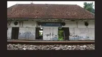 PT Kereta Api Indonesia (KAI) diduga telah membongkar bangunan Cagar Budaya Stasiun Kedundang, Kulon Progo, Yogyakarta tanpa izin pihak Kadipaten Pakualaman. (Istimewa)