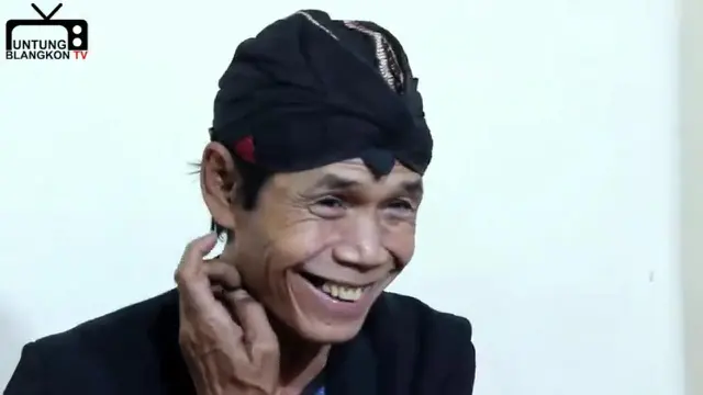 Potret terbaru Untung Blangkon