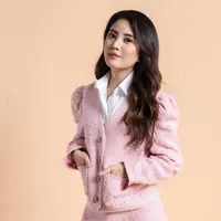 Dijuluki 'Rich Girl', Valencia Tanoesoedibjo mengaku suka tampil dress up. Saat berdandan, ia tak bergantung pada pakaian atau merek luxury, namun mengikuti moodnya. (Foto: Instagram @valenciatanoe)