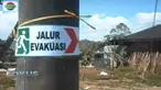 BPBD menyiapkan jalur evakuasi bagi warga yang tinggal di dalam radius 1 kilometer dari bibir kawah.