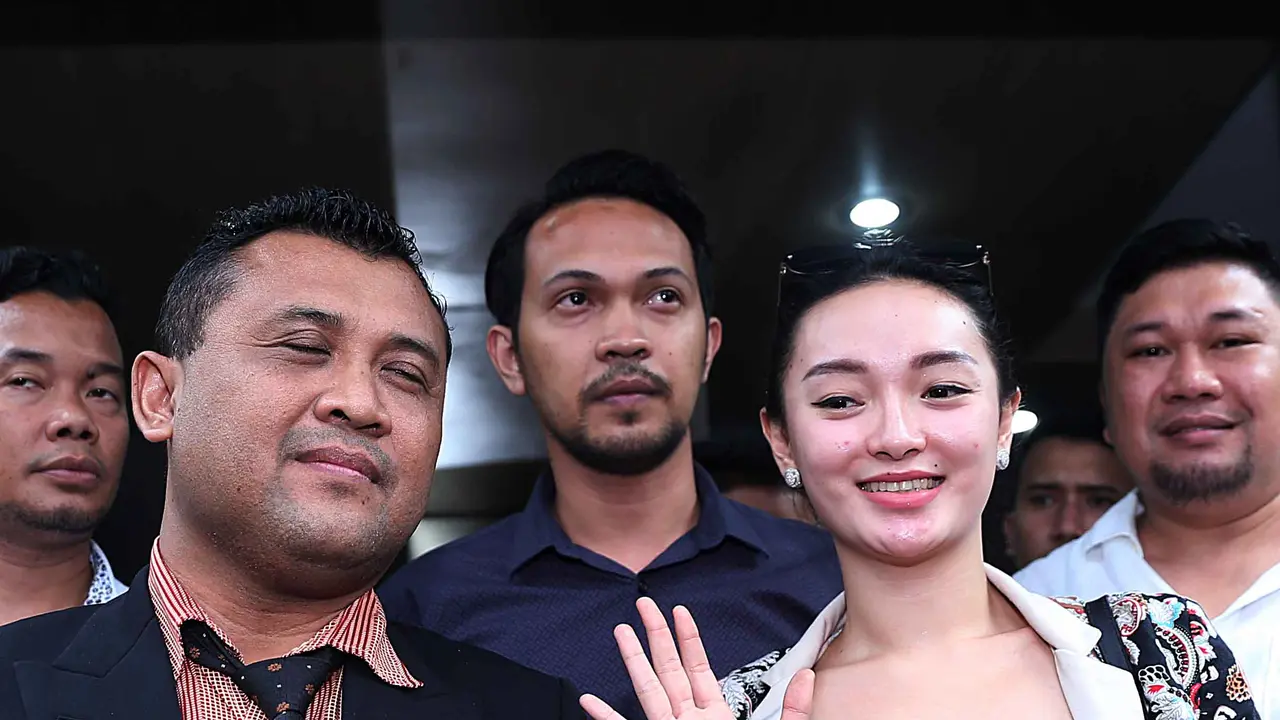 Zaskia Gotik dan kuasa hukum