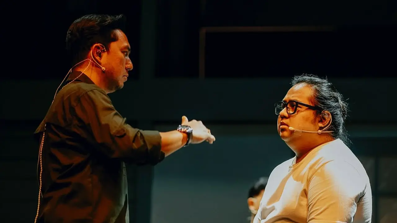 Ananda Omesh dan Gustiwiw