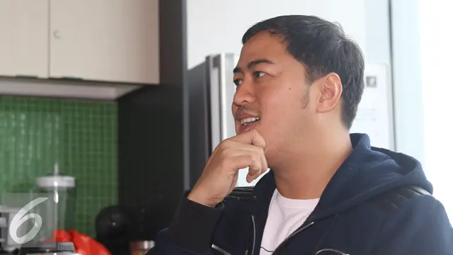 Panji Pragiwaksono