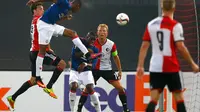Feyenoord Tahan MU Tanpa Gol di Babak I