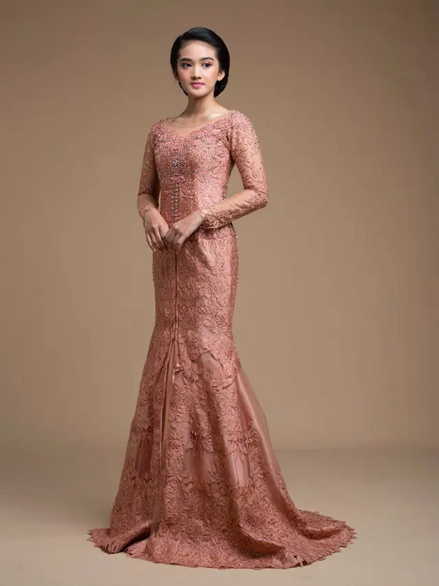 Model Kebaya Brokat Terbaru