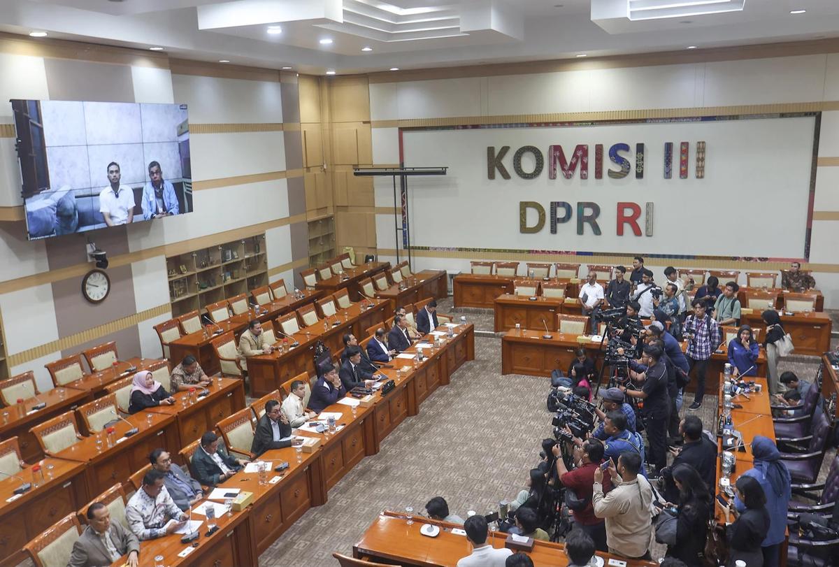 FOTO: Komisi III DPR Minta Penangguhan Penahanan Kreator Video Profil Desa di Karo