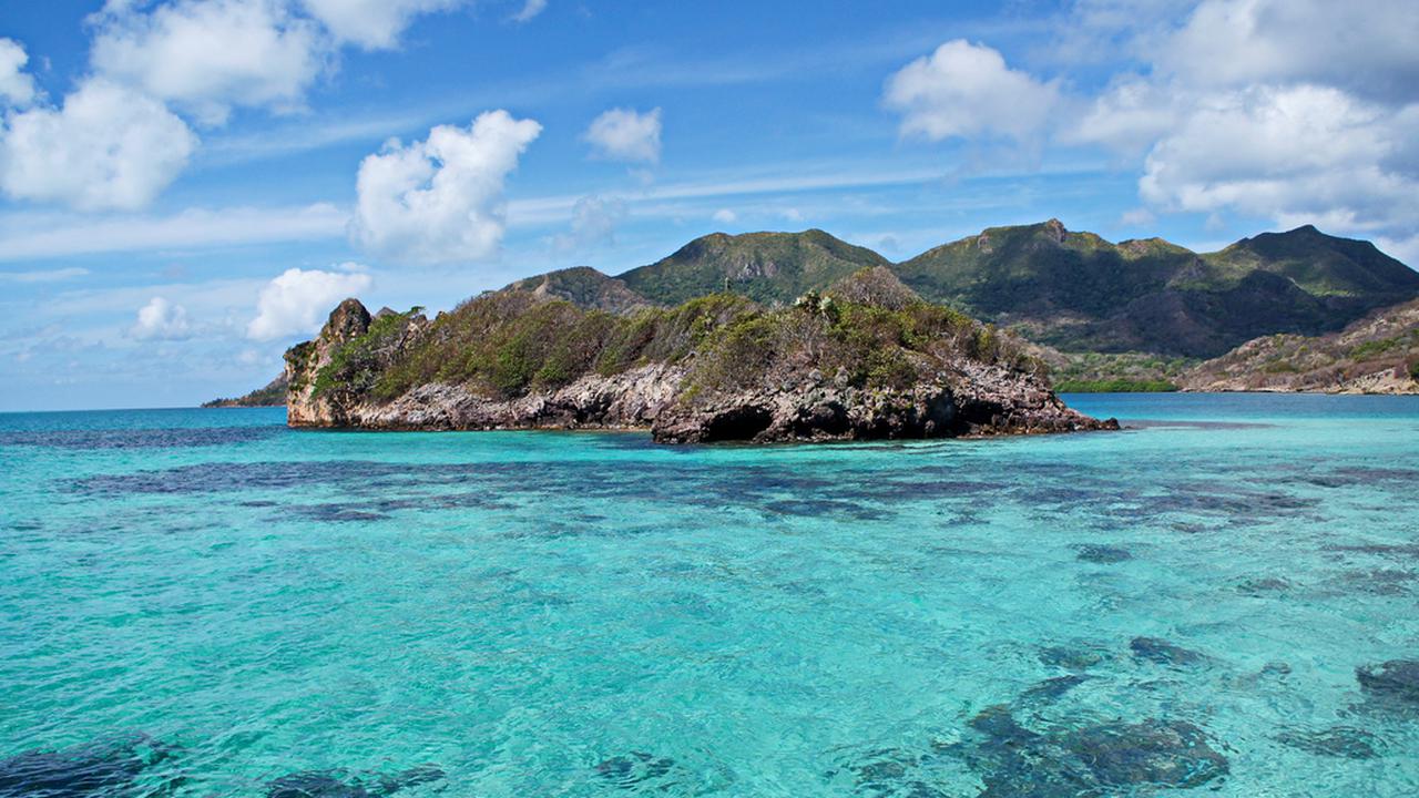 Misteri Menghilangnya Kaum Adam di Pulau Ini