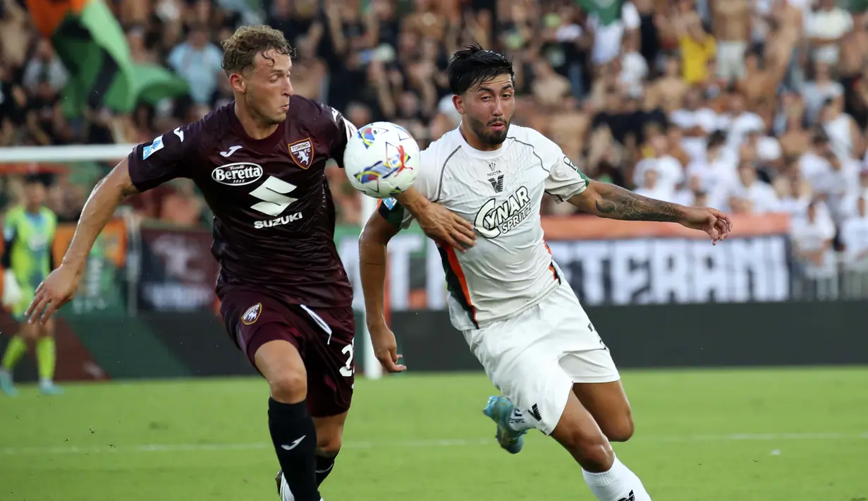 Venezia menjamu Torino pada laga pekan ketiga Serie A 2024/2025 di Stadion Pier Luigi Penzo, Sabtu (31/8/2024) dini hari WIB. Venezia kalah 0-1 dari tamunya. (Marco Alpozzi/LaPresse via AP)