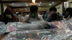Sebanyak 51 pria di tangkap polisi saat pesta seks menyimpang sesama jenis di sebuah spa di wilayah gambir, Jakarta Pusat.