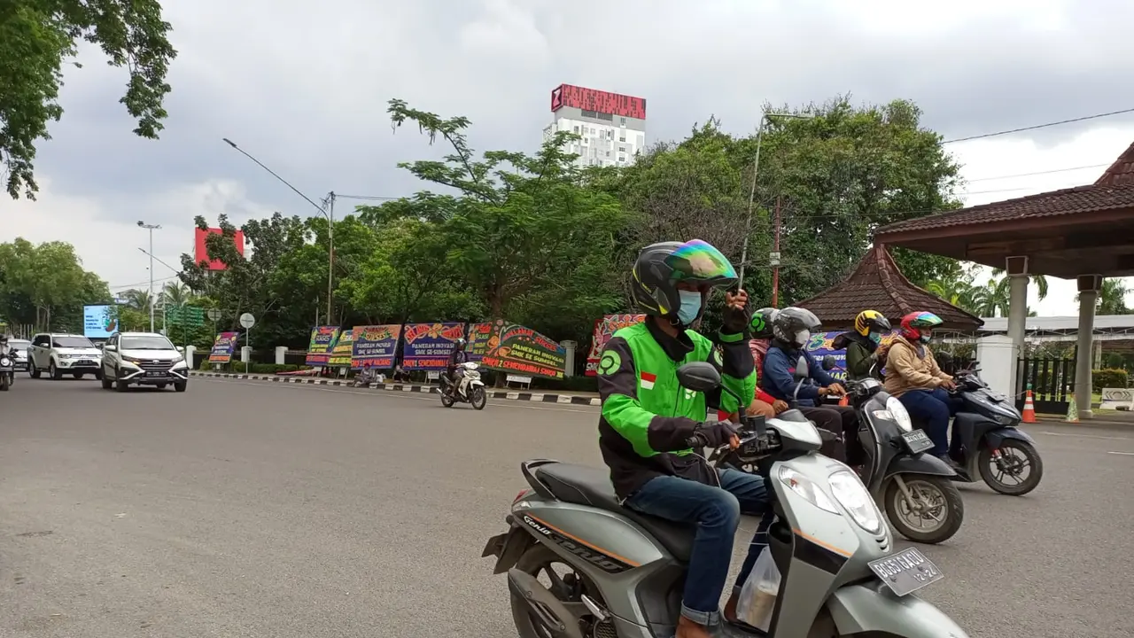 Gojek, Mengurai Keterbatasan Tanpa Batas